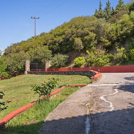 Beachfront With Huge Garden, 3br, Halkidiki