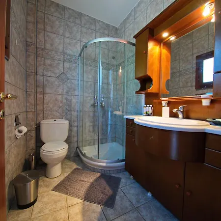 Hébergement de vacances Beachfront With Huge Garden, 3br, Halkidiki *